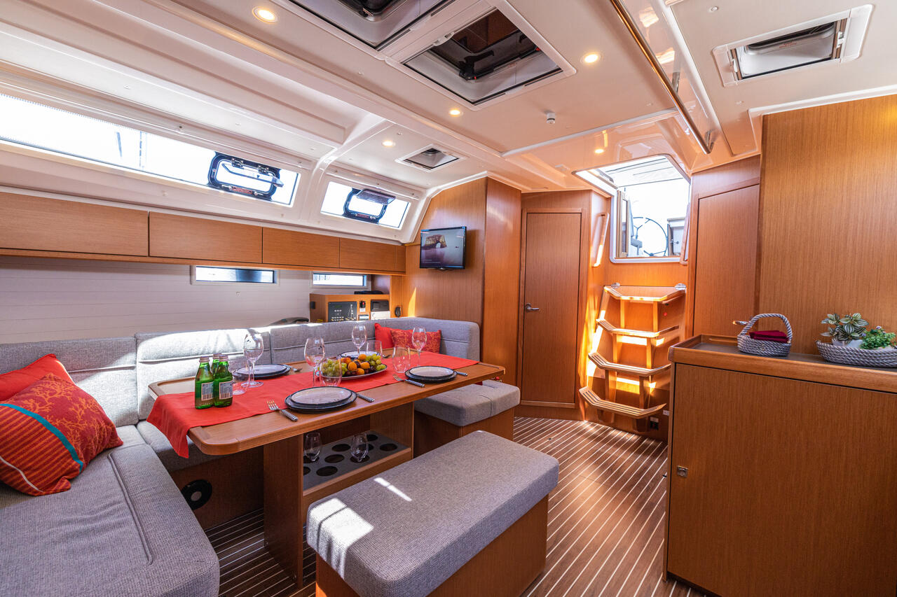 Bavaria Cruiser 46 - 4 cab. — photo 13