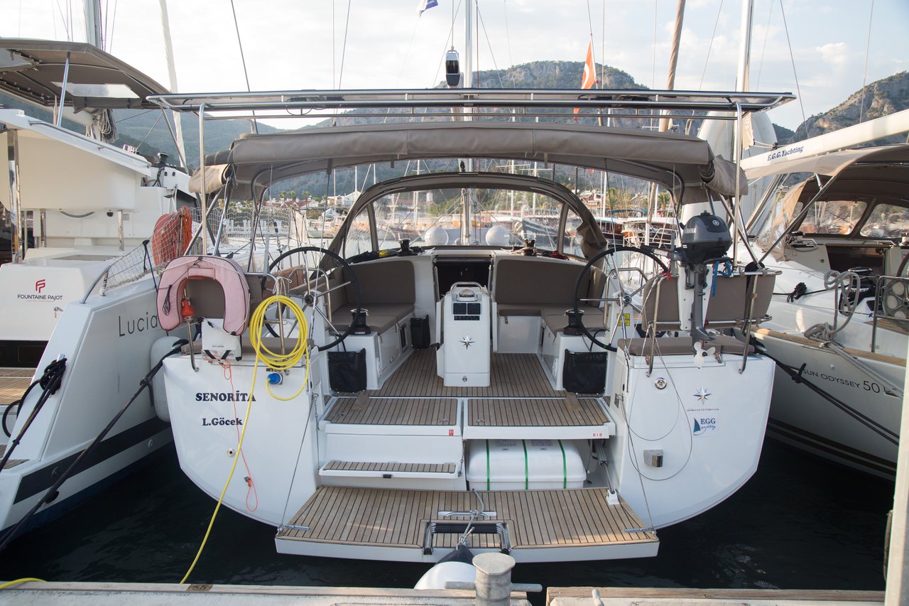 Sun Odyssey 490 - 4 + 1 cab. — photo 9