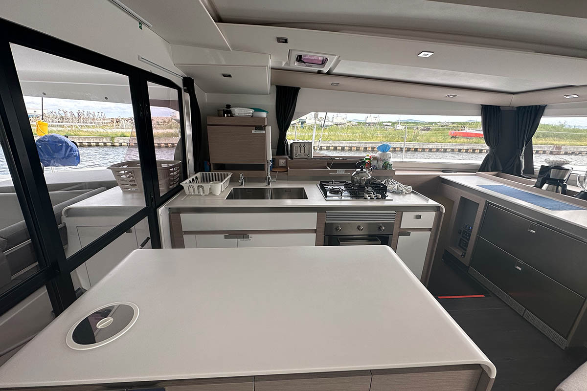 Fountaine Pajot Aura 51 - 6 cab — photo 13