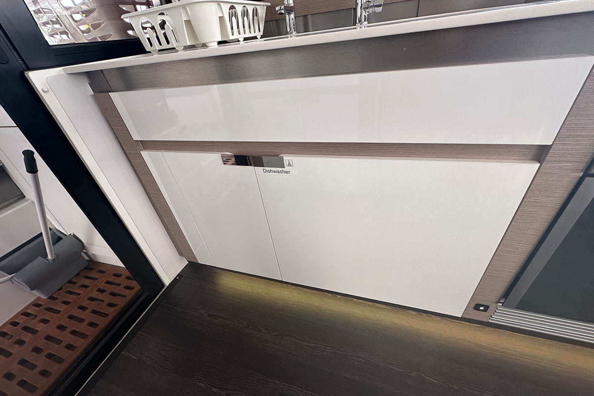 Fountaine Pajot Aura 51 - 6 cab — photo 23
