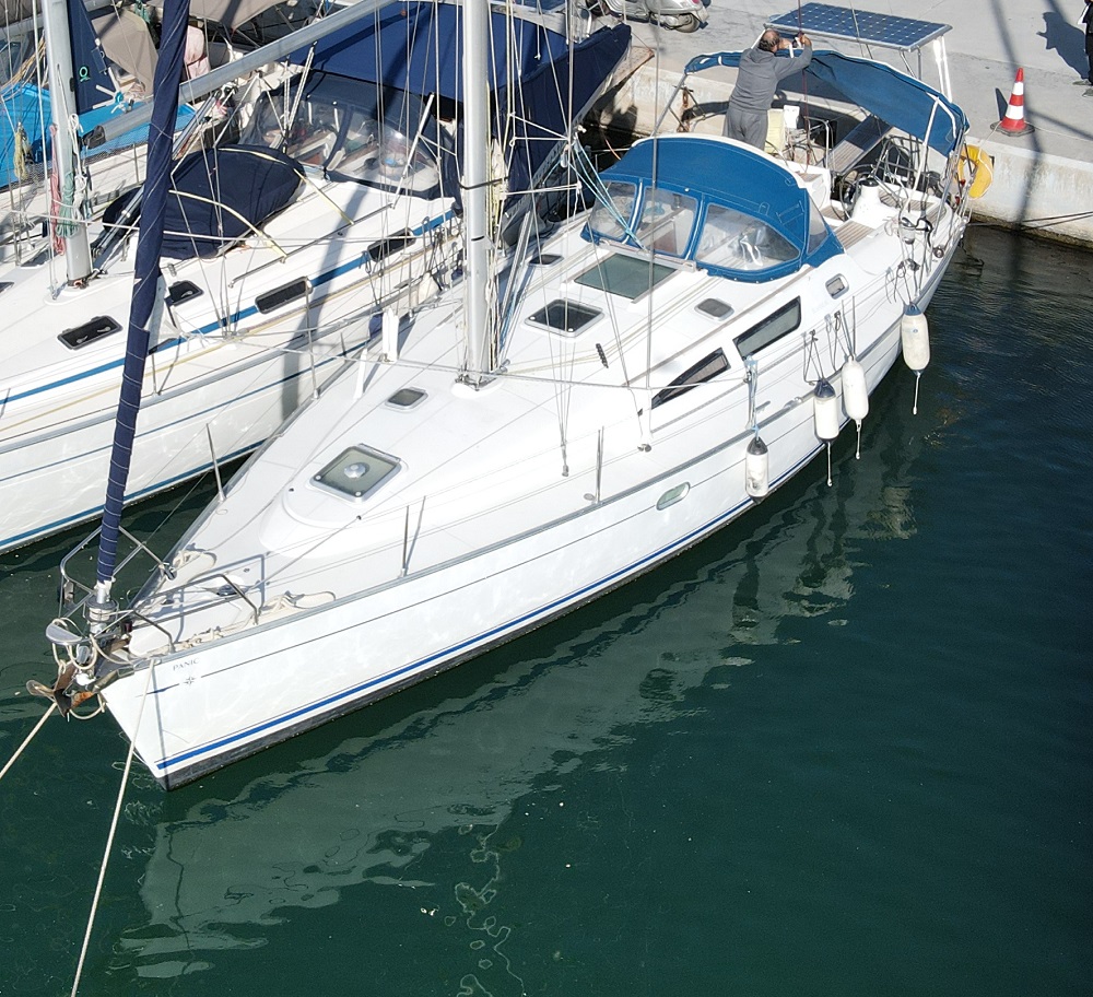 Sun Odyssey 40 — photo 1