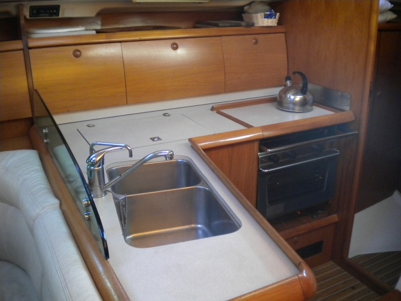 Sun Odyssey 40 — photo 10