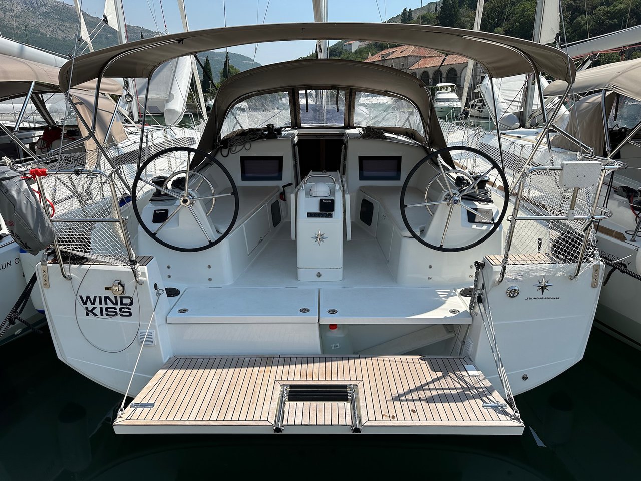 Sun Odyssey 410 - 3 cab. — photo 3