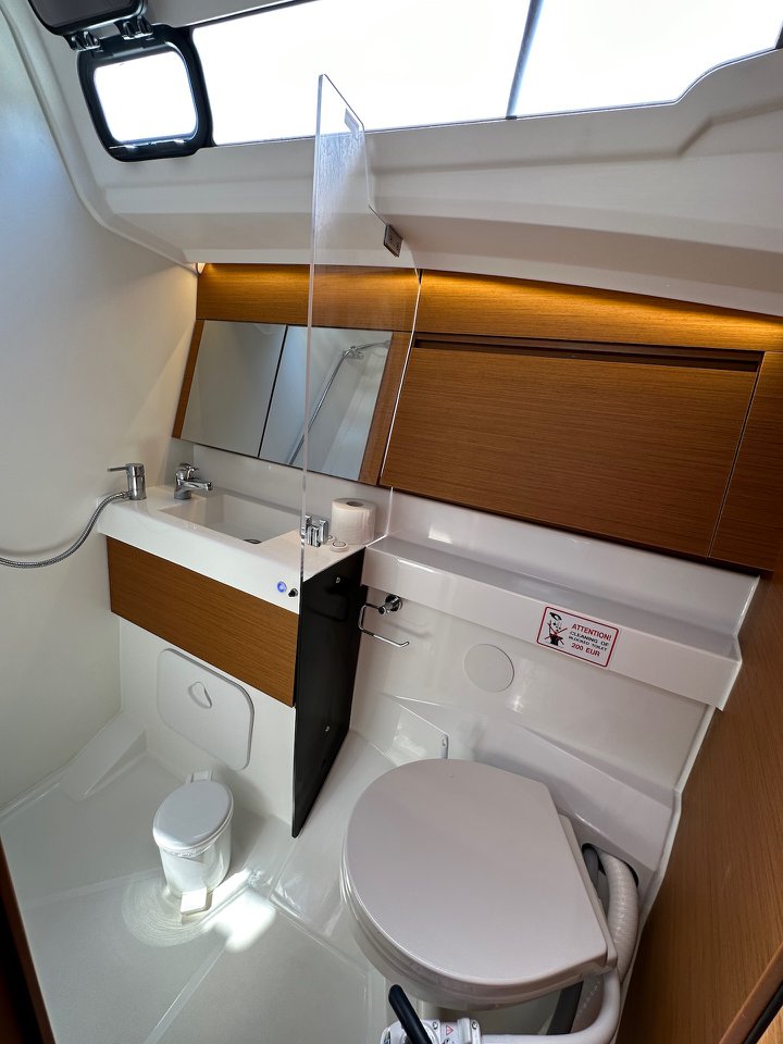Sun Odyssey 410 - 3 cab. — photo 13