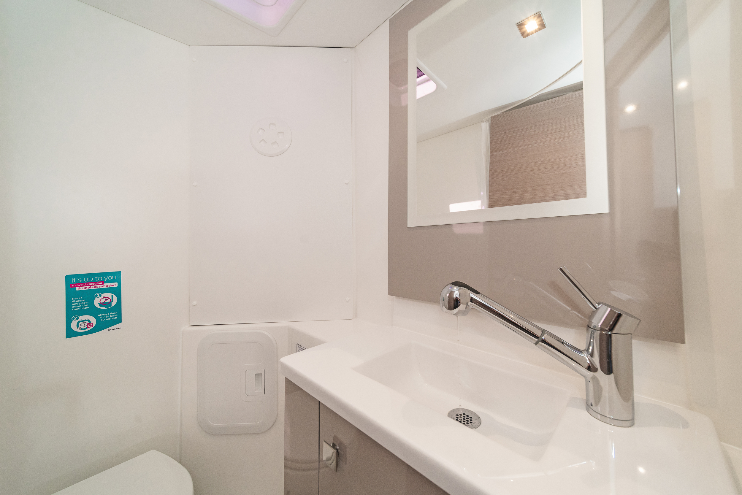 Fountaine Pajot Isla 40 - 4 + 1 cab. — photo 7