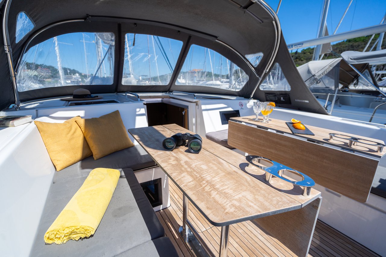 Bavaria C45 Style — photo 5
