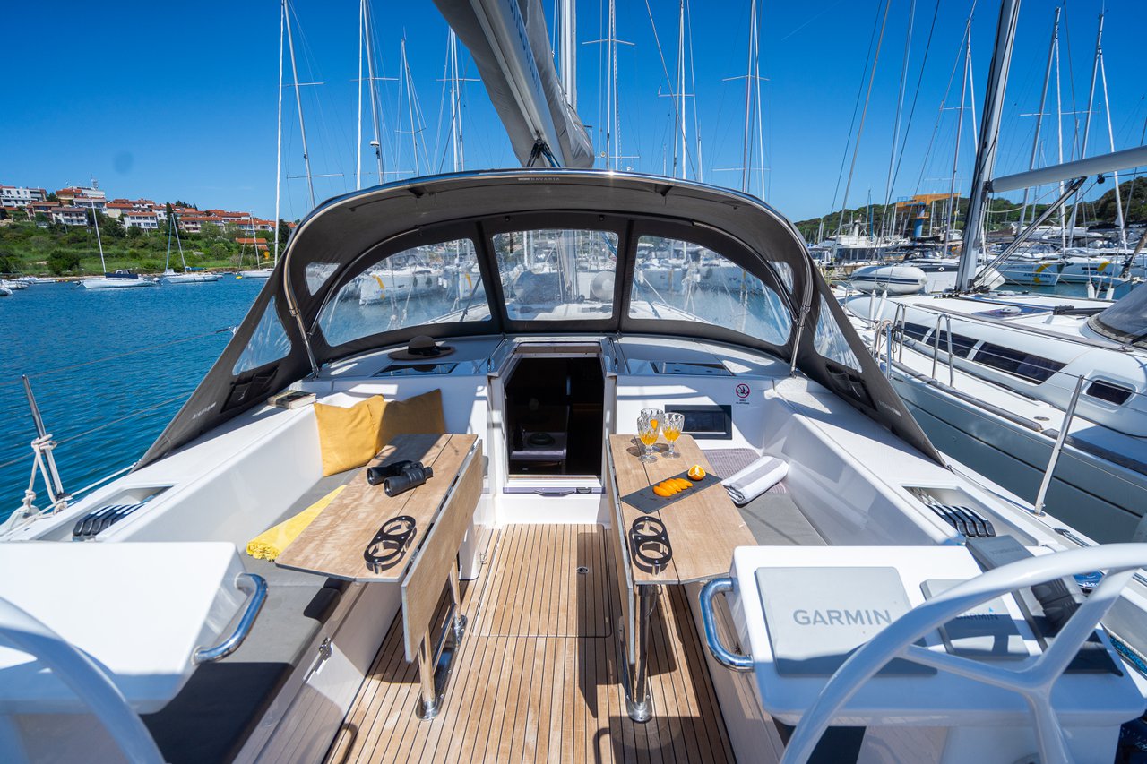 Bavaria C45 Style — photo 6