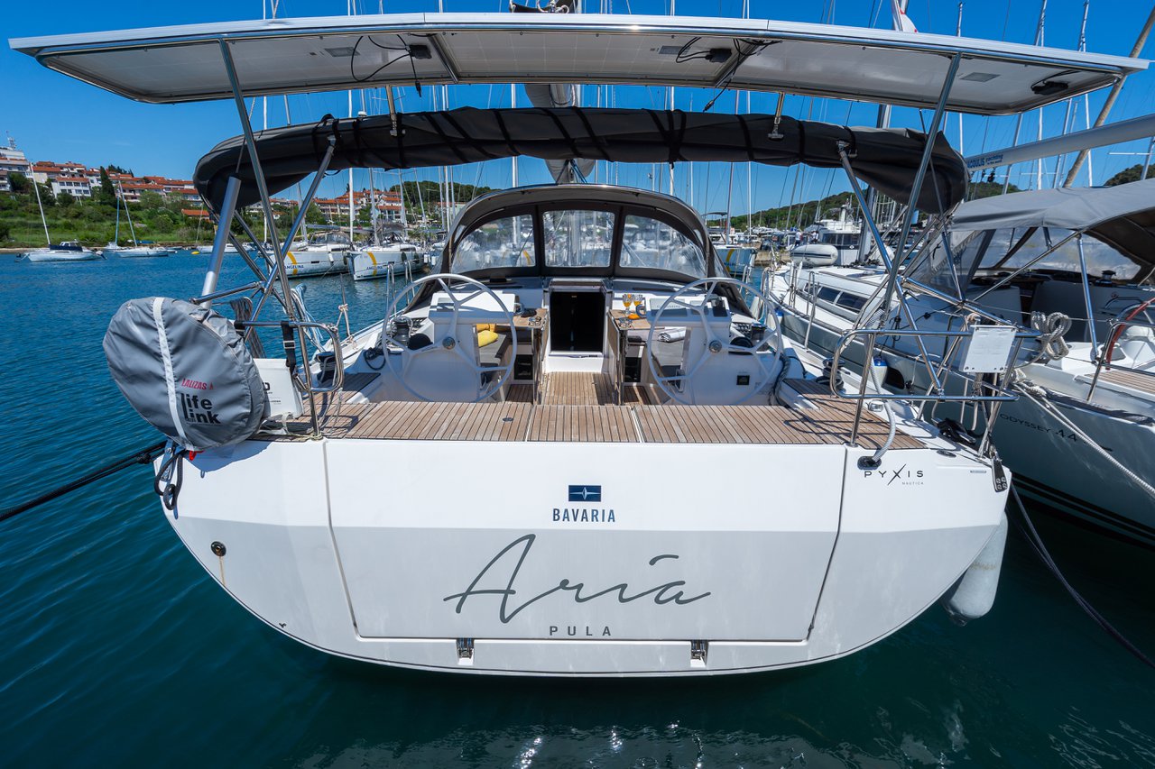 Bavaria C45 Style — photo 9