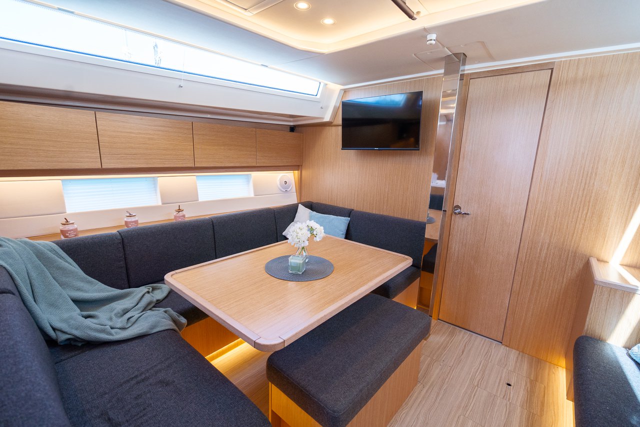 Bavaria C45 Style — photo 13