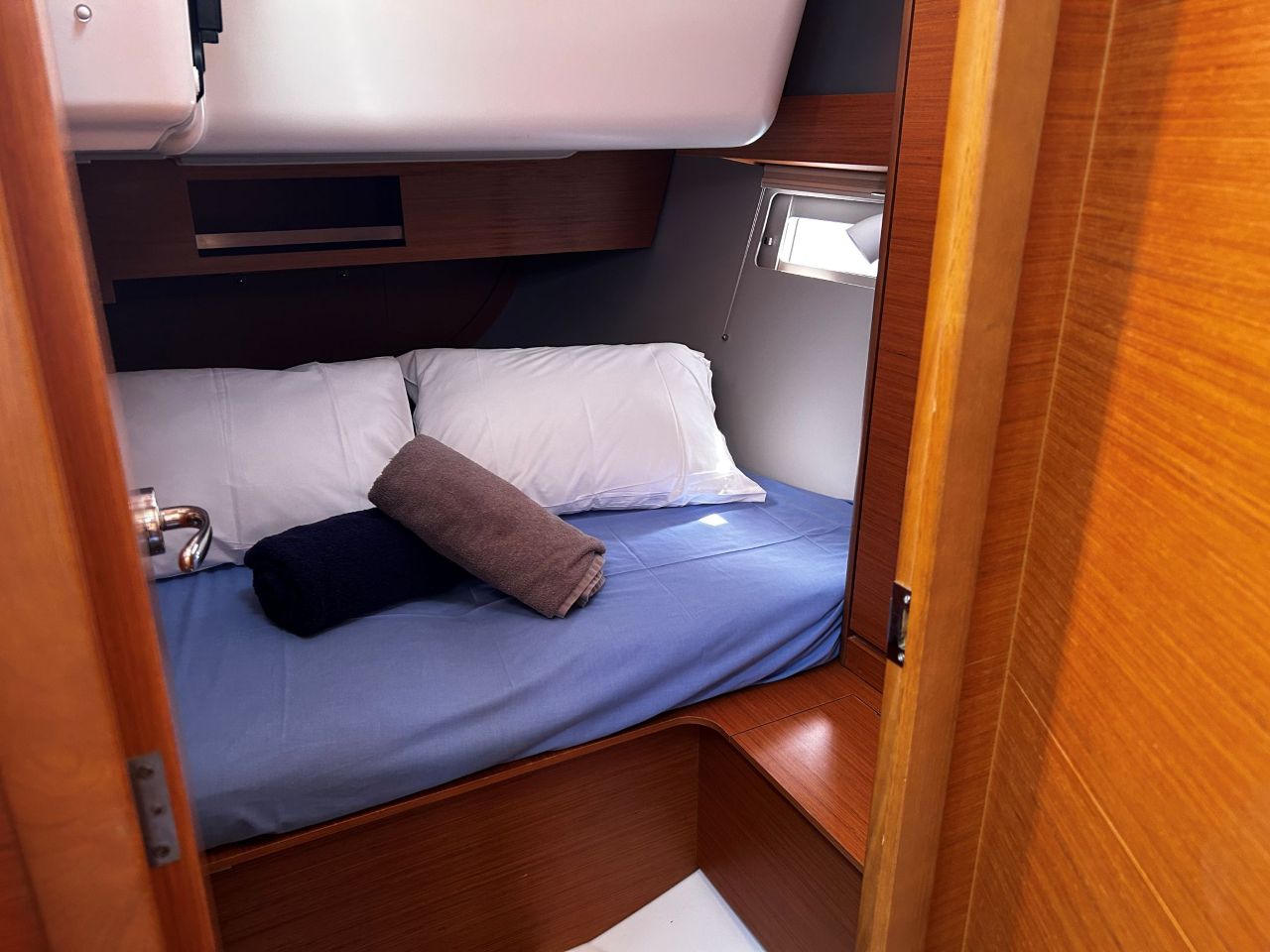 Dufour 390 GL — photo 13
