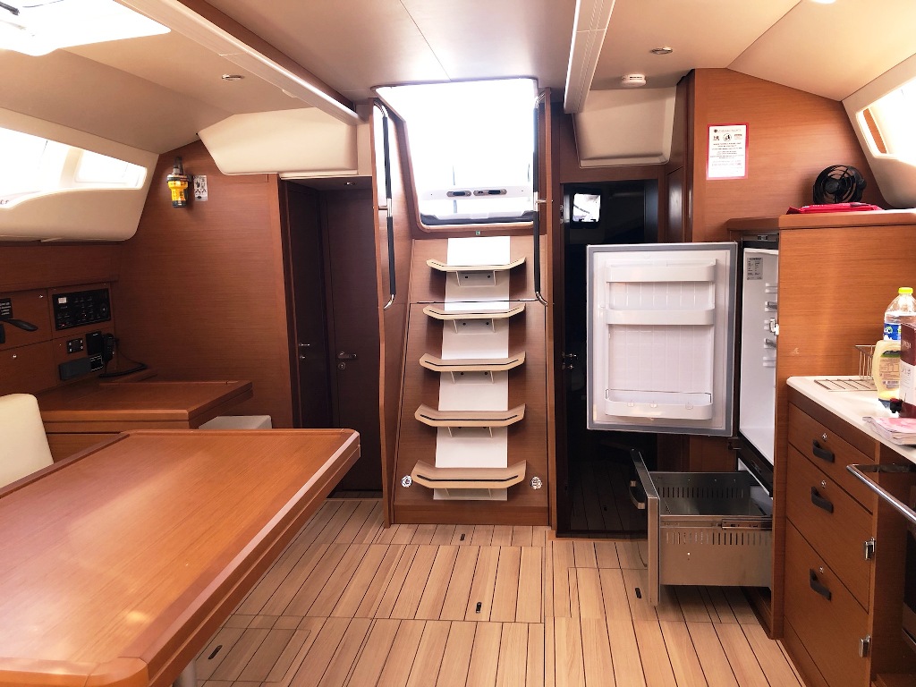 Jeanneau 54 - 5 + 1 cab. — photo 8
