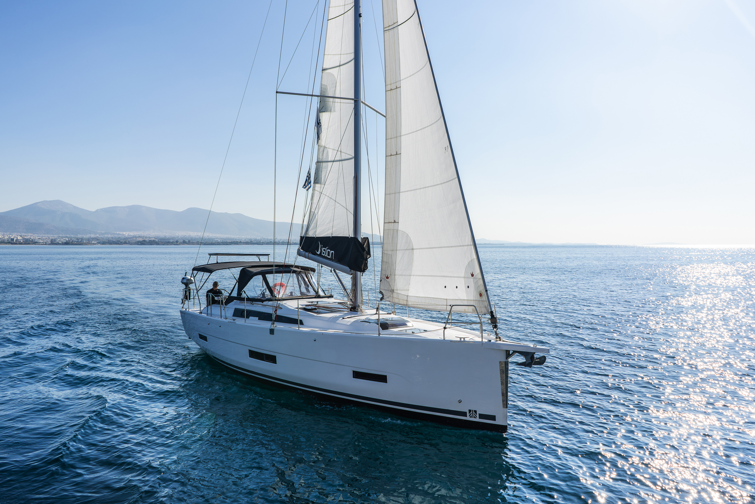 Dufour 390 GL — photo 9
