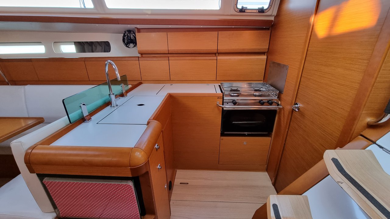 Sun Odyssey 449 — photo 10