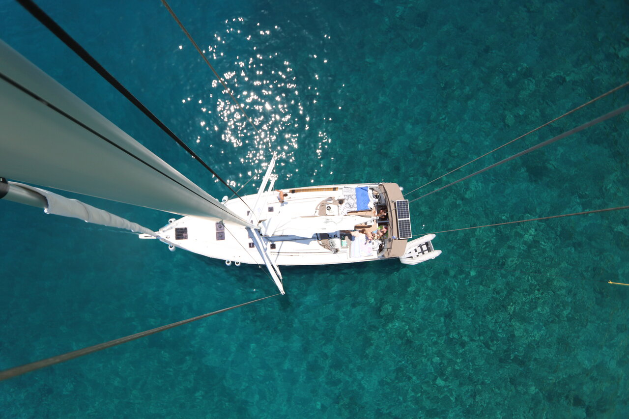 Sun Odyssey 490 - 5 + 1 cab. — photo 1