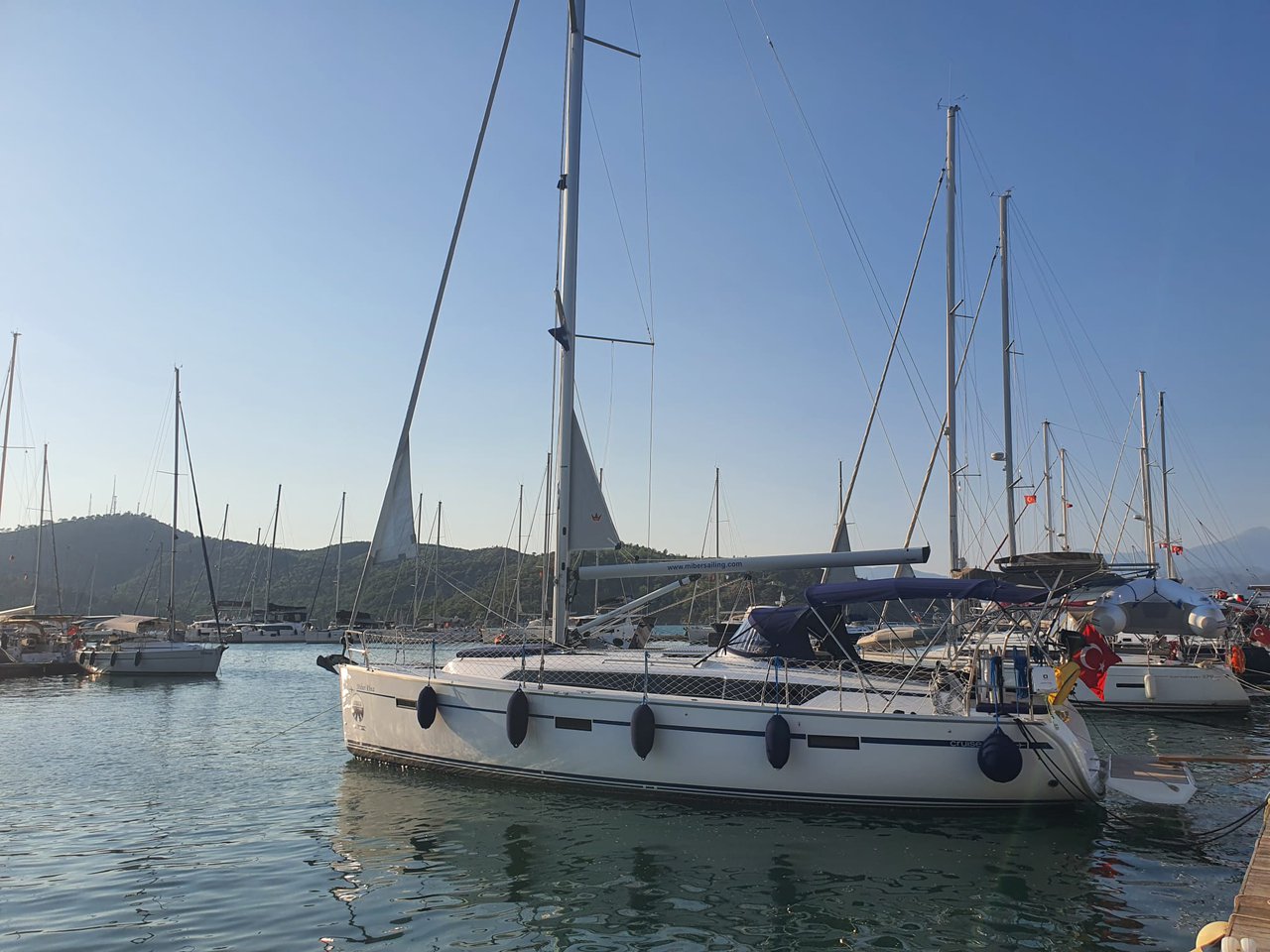 Bavaria Cruiser 41 - 3 cab. — photo 4