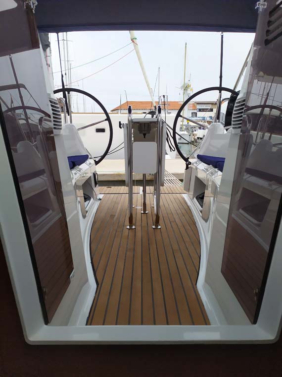 Sun Odyssey 349 - 3 cab. — photo 7