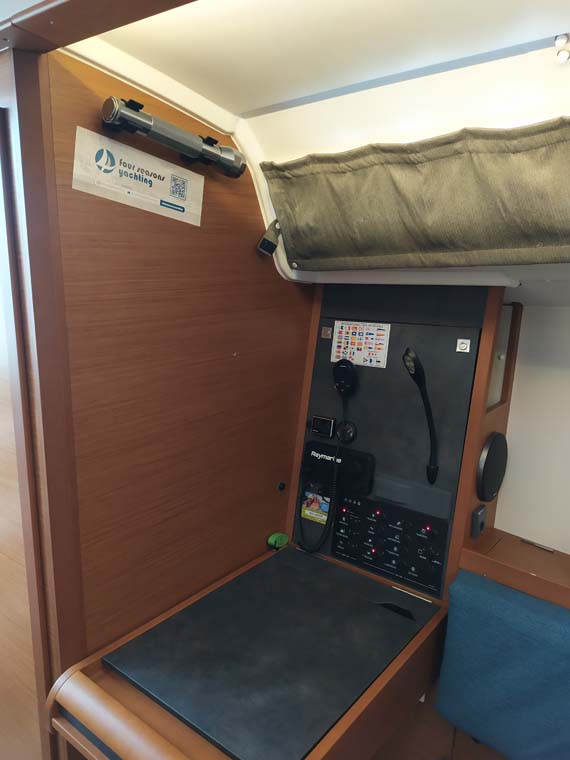 Sun Odyssey 349 - 3 cab. — photo 10