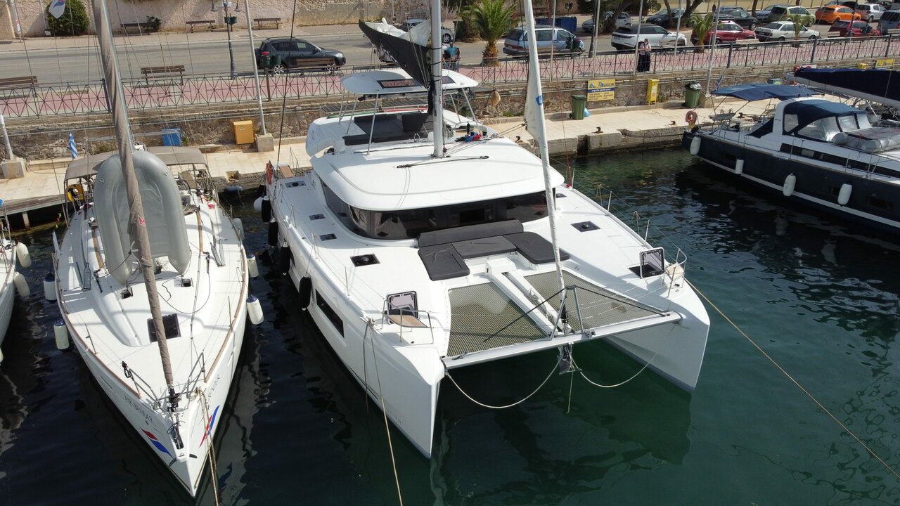 Lagoon 46 - 4 + 2 cab. — photo 4