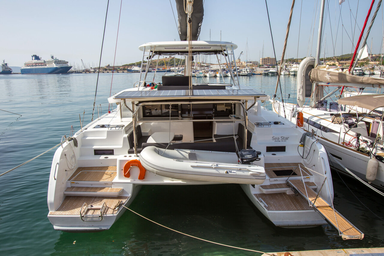 Lagoon 46 - 4 + 2 cab. — photo 6