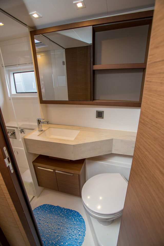Lagoon 46 - 4 + 2 cab. — photo 18