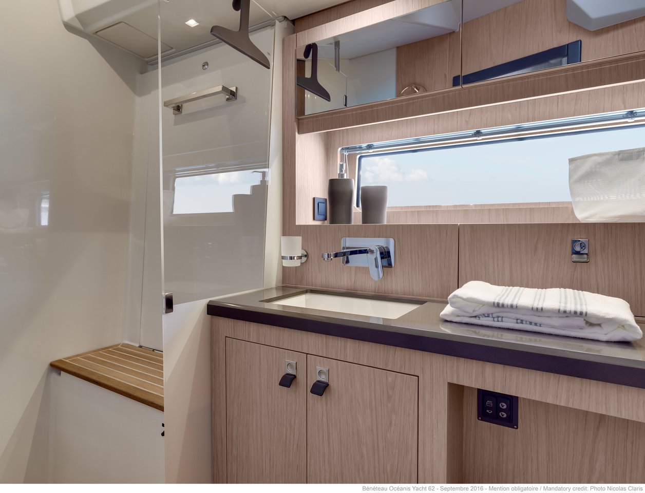 Oceanis Yacht 62 - 3 + 1 — photo 13