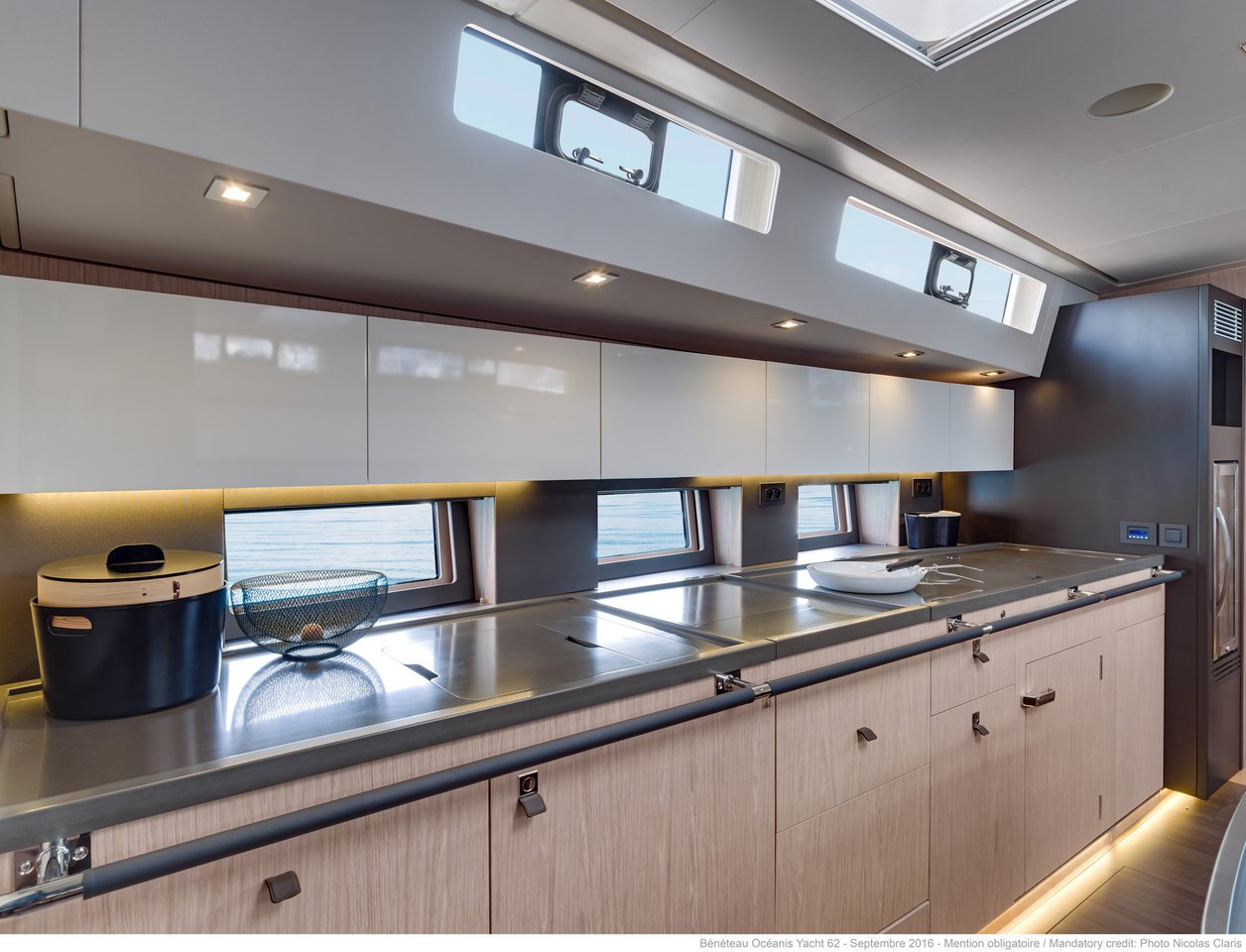 Oceanis Yacht 62 - 3 + 1 — photo 17