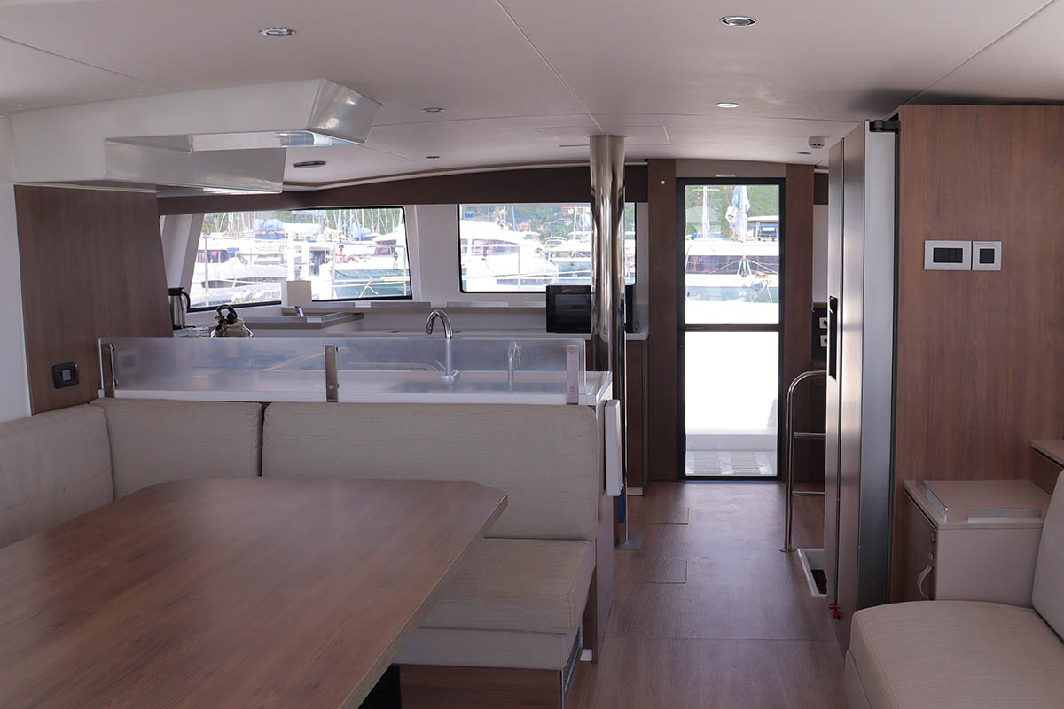 Bali 4.6 - 5 + 1 cab. — photo 13