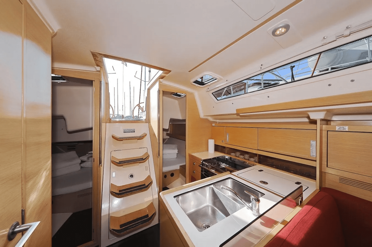Elan 350 Performance - 3 cab. — photo 16