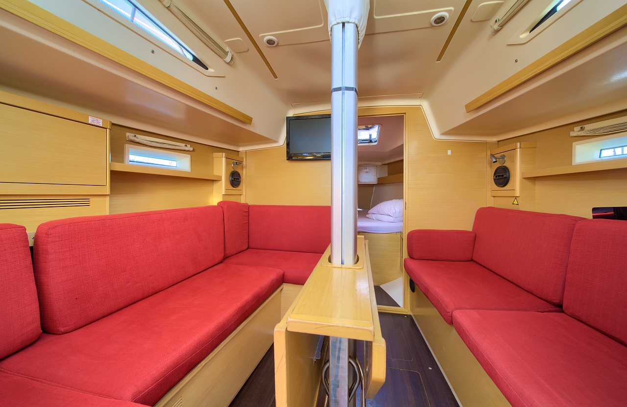 Elan 350 Performance - 3 cab. — photo 17