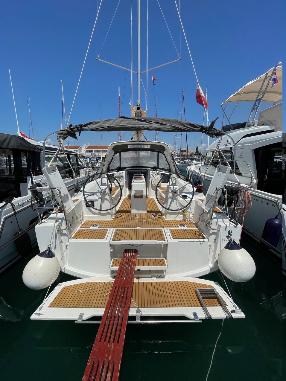 Oceanis 35.1 — photo 1