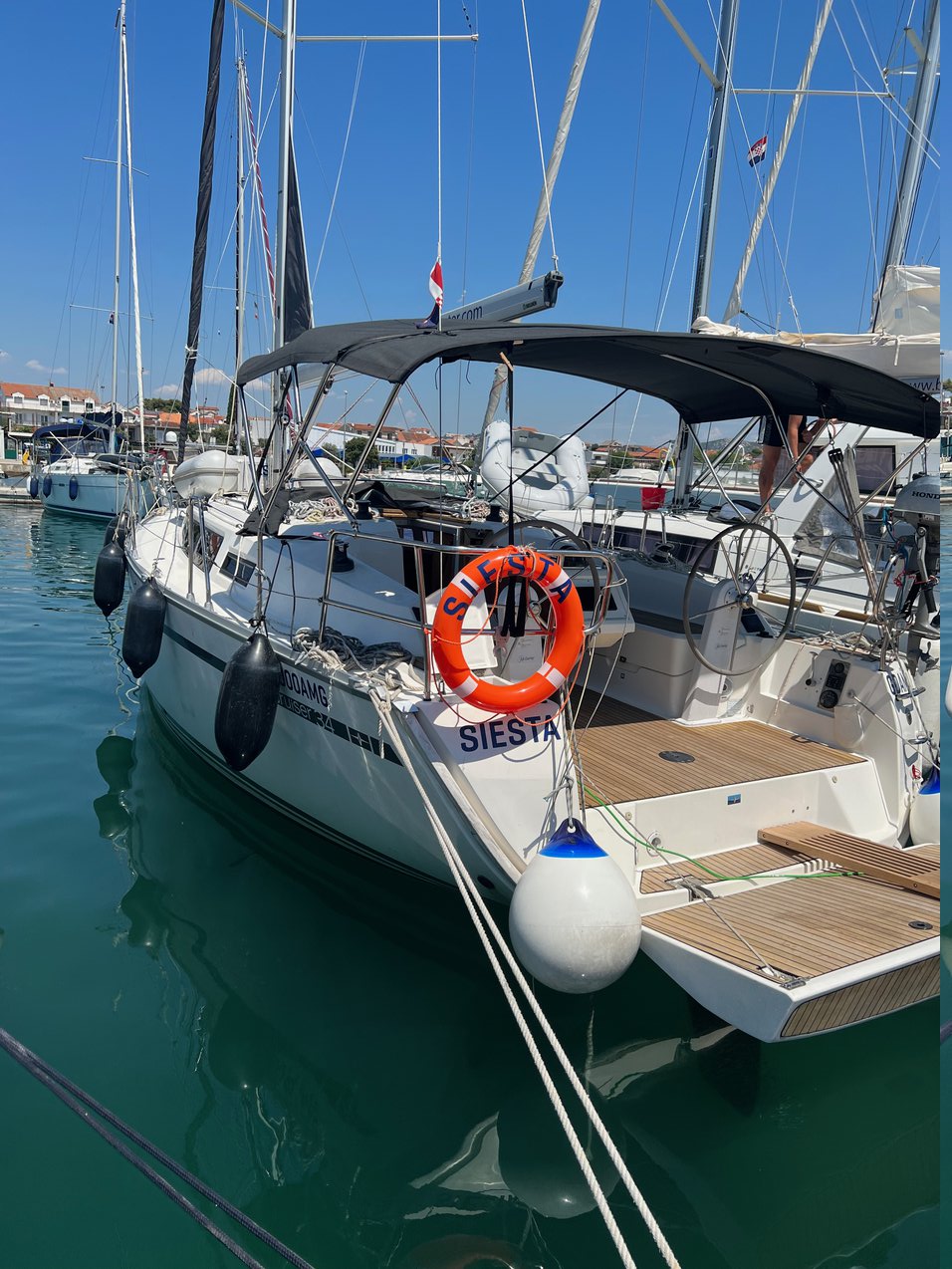 Bavaria Cruiser 34 — photo 3