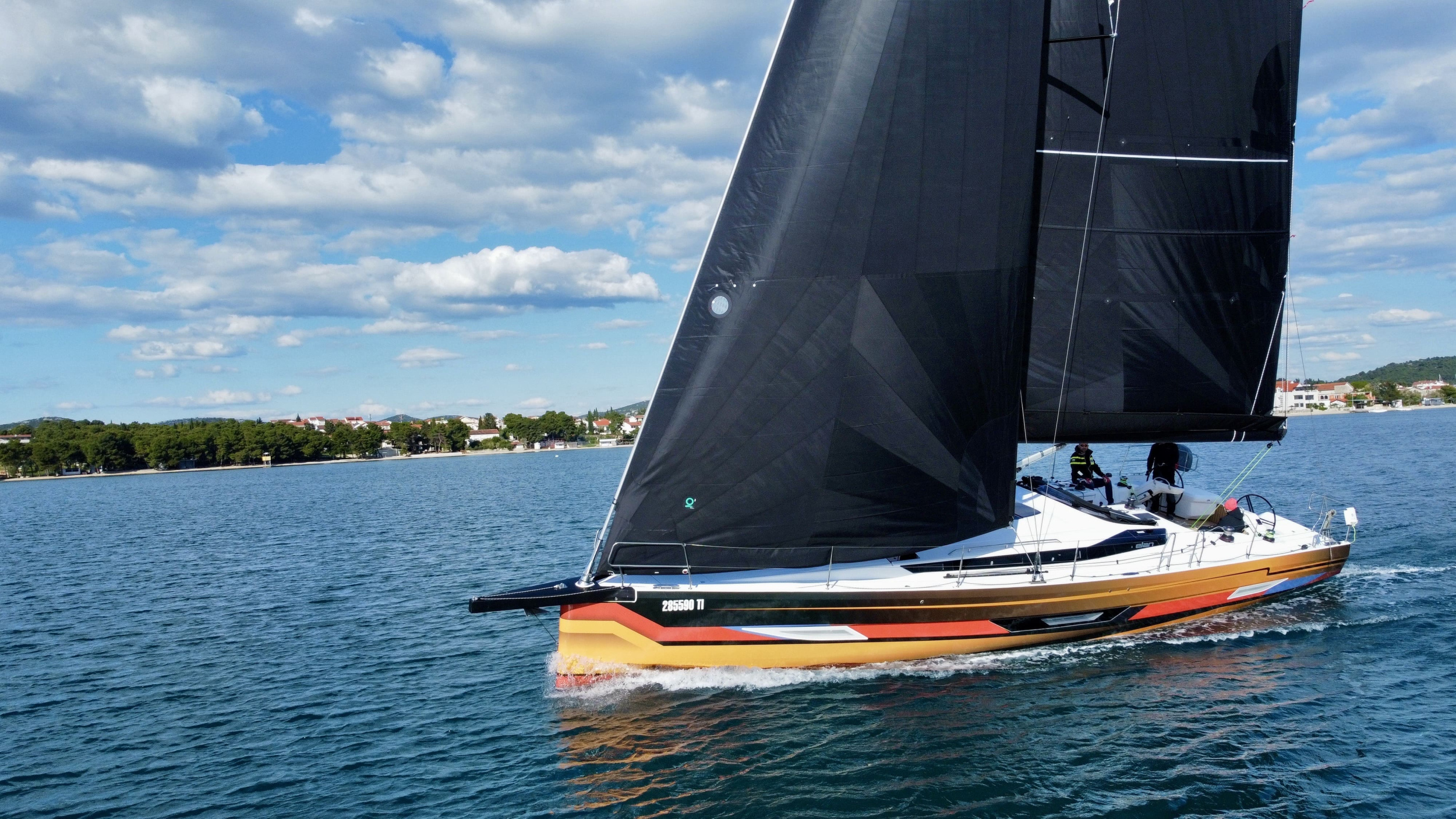 Elan E6 — photo 13