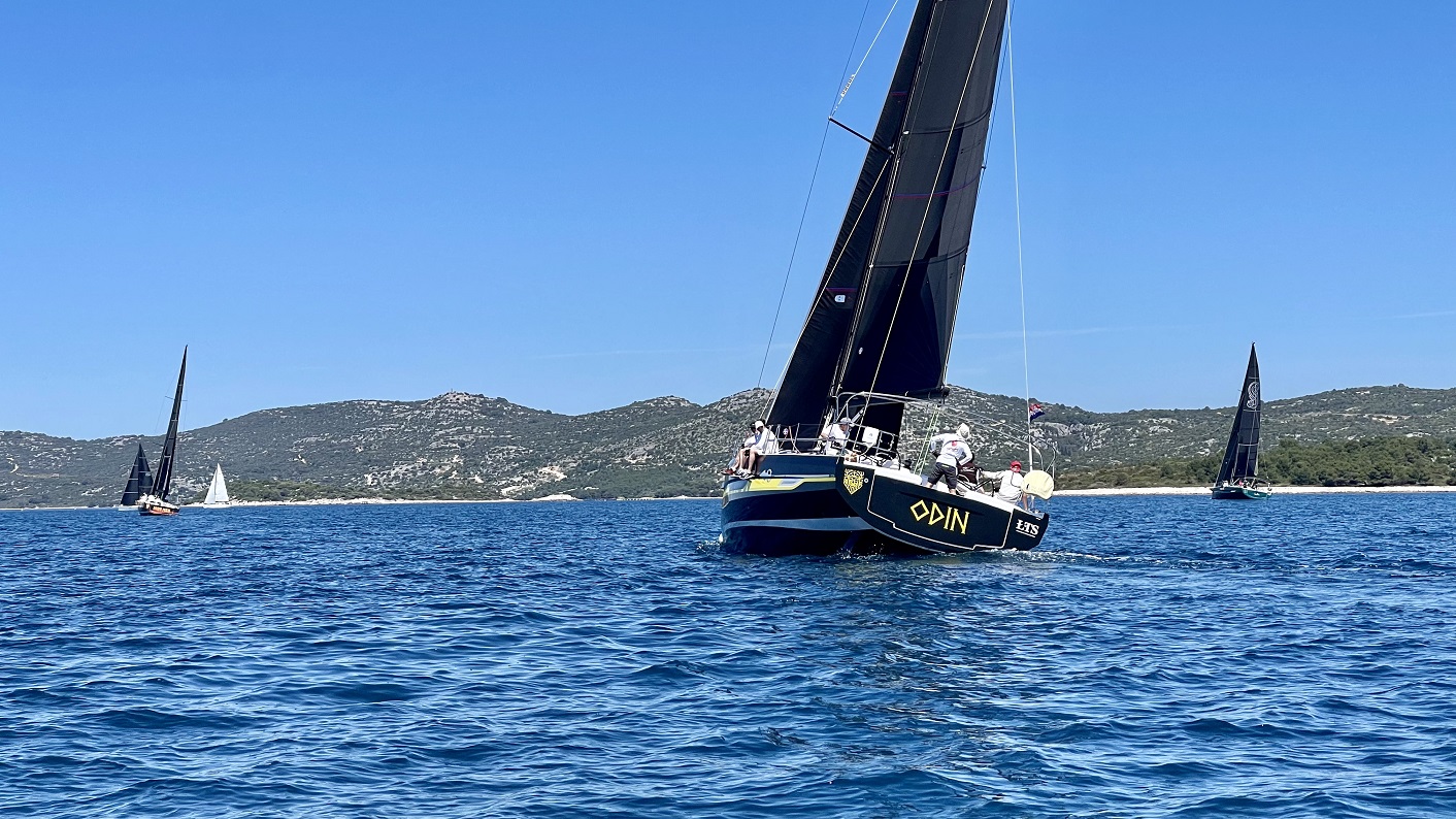 Elan E6 — photo 11