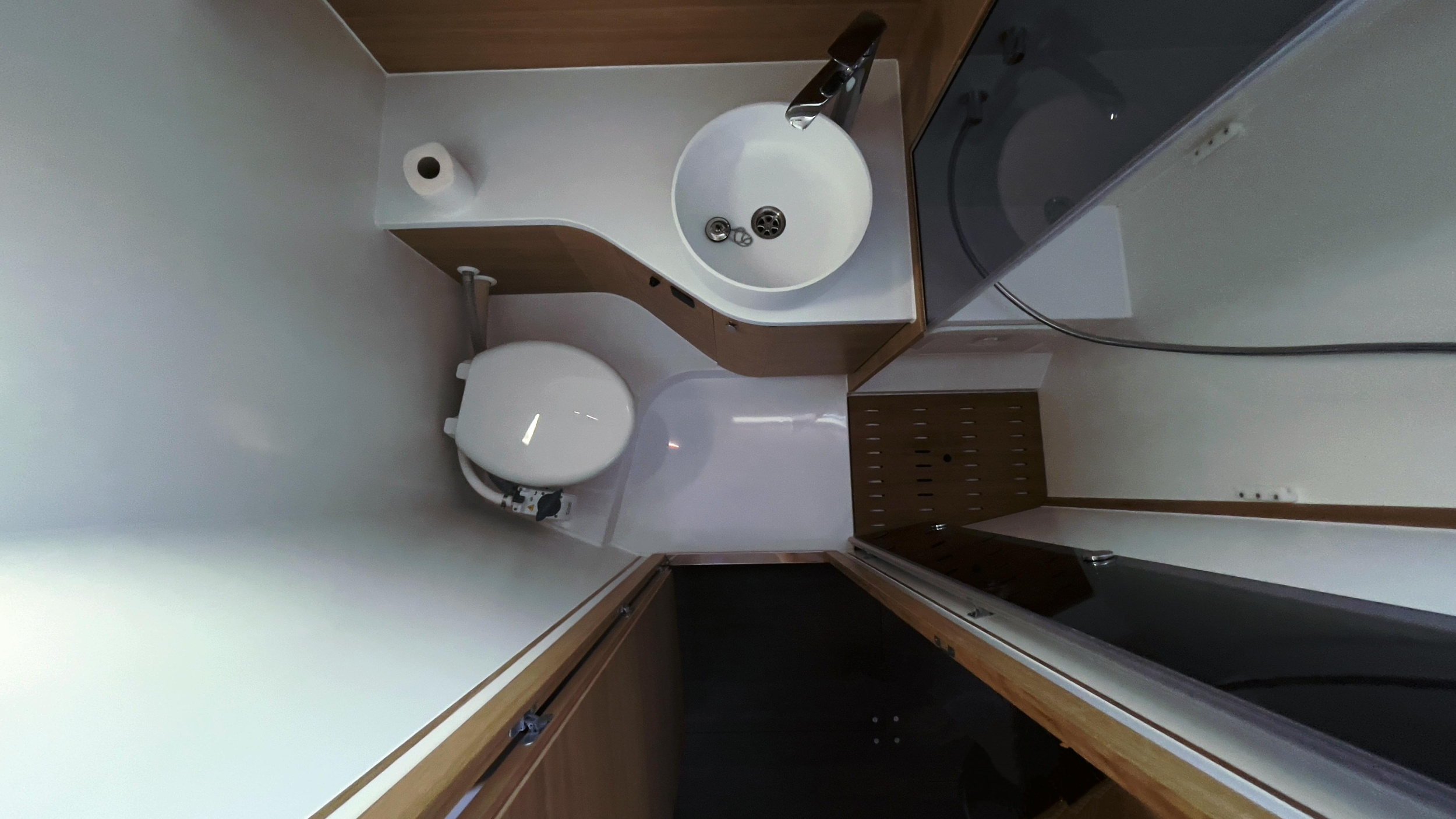 Elan E6 — photo 21