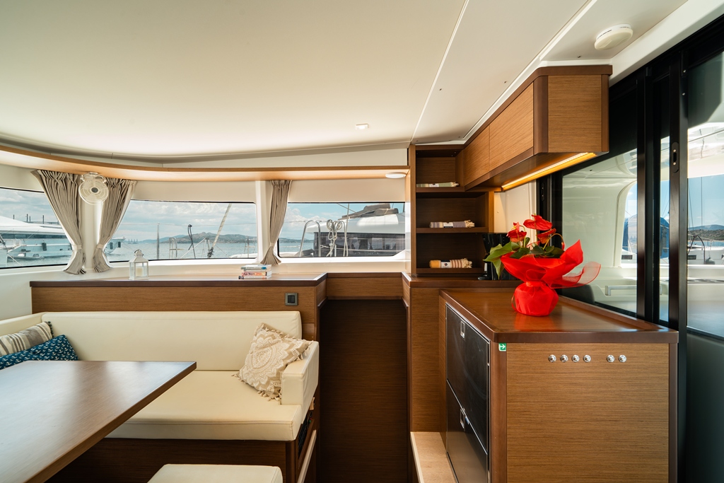 Lagoon 46 - 4 + 1 cab. — photo 11