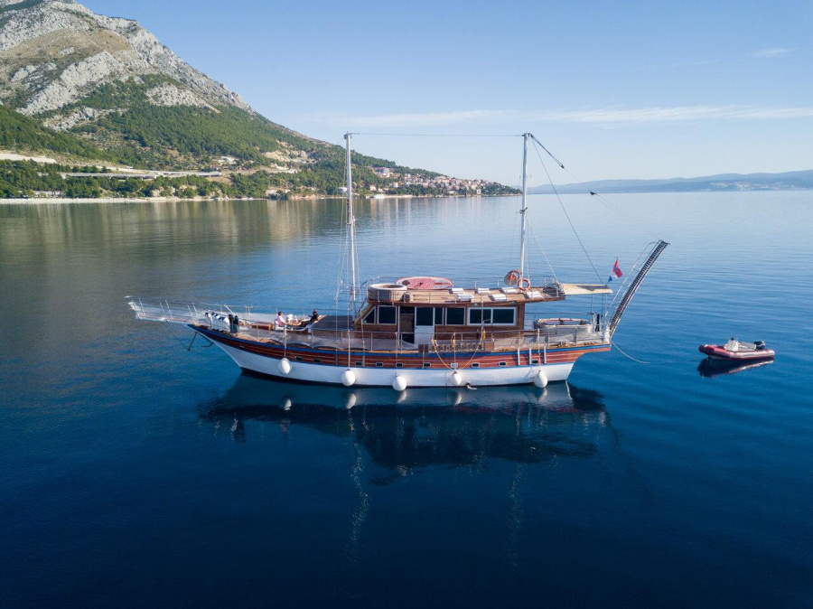 Photo #1 - Trebenna (Trebenna) en Harbour - 35659