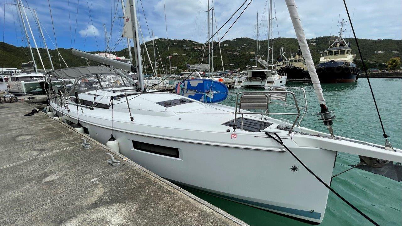 Sun Odyssey 440 - 3 cab. — photo 3