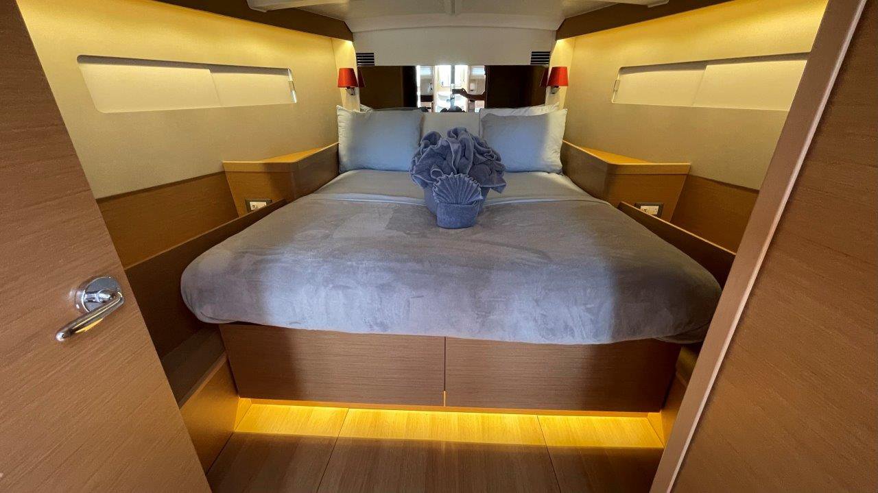 Sun Odyssey 440 - 3 cab. — photo 10