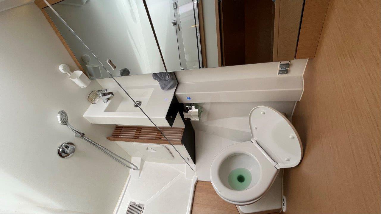 Sun Odyssey 440 - 3 cab. — photo 13