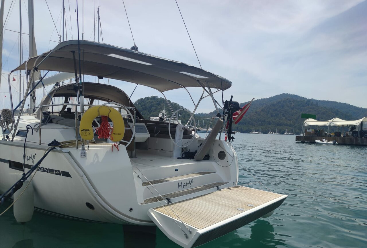 Bavaria Cruiser 51 — photo 12