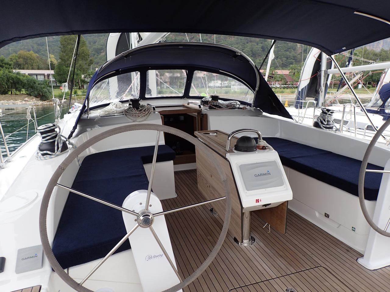 Bavaria Cruiser 51 — photo 14