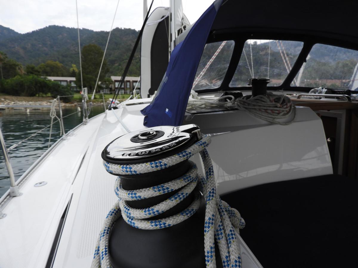 Bavaria Cruiser 51 — photo 15