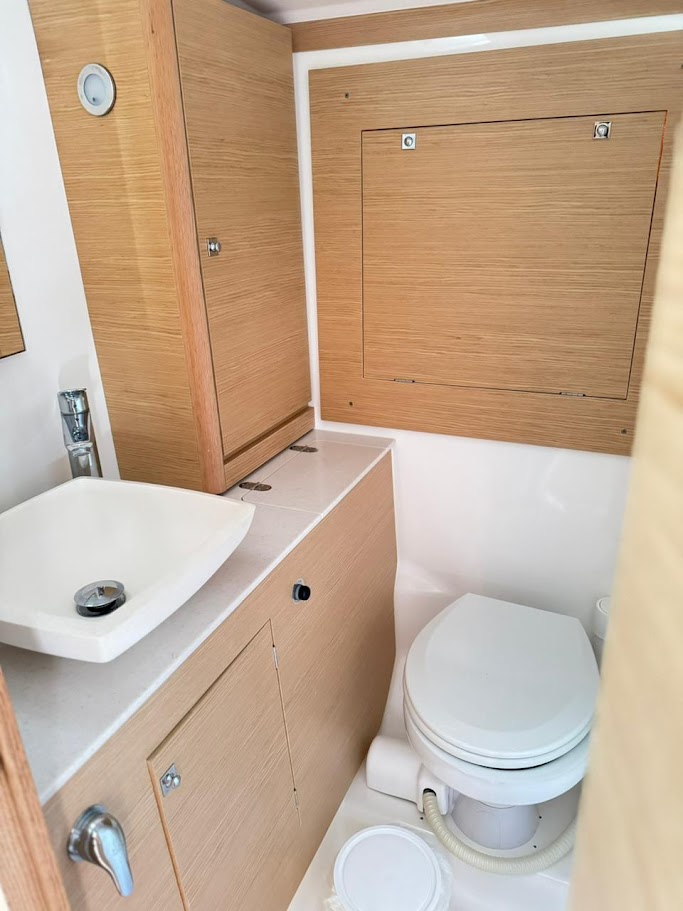Dufour 390 GL — photo 6
