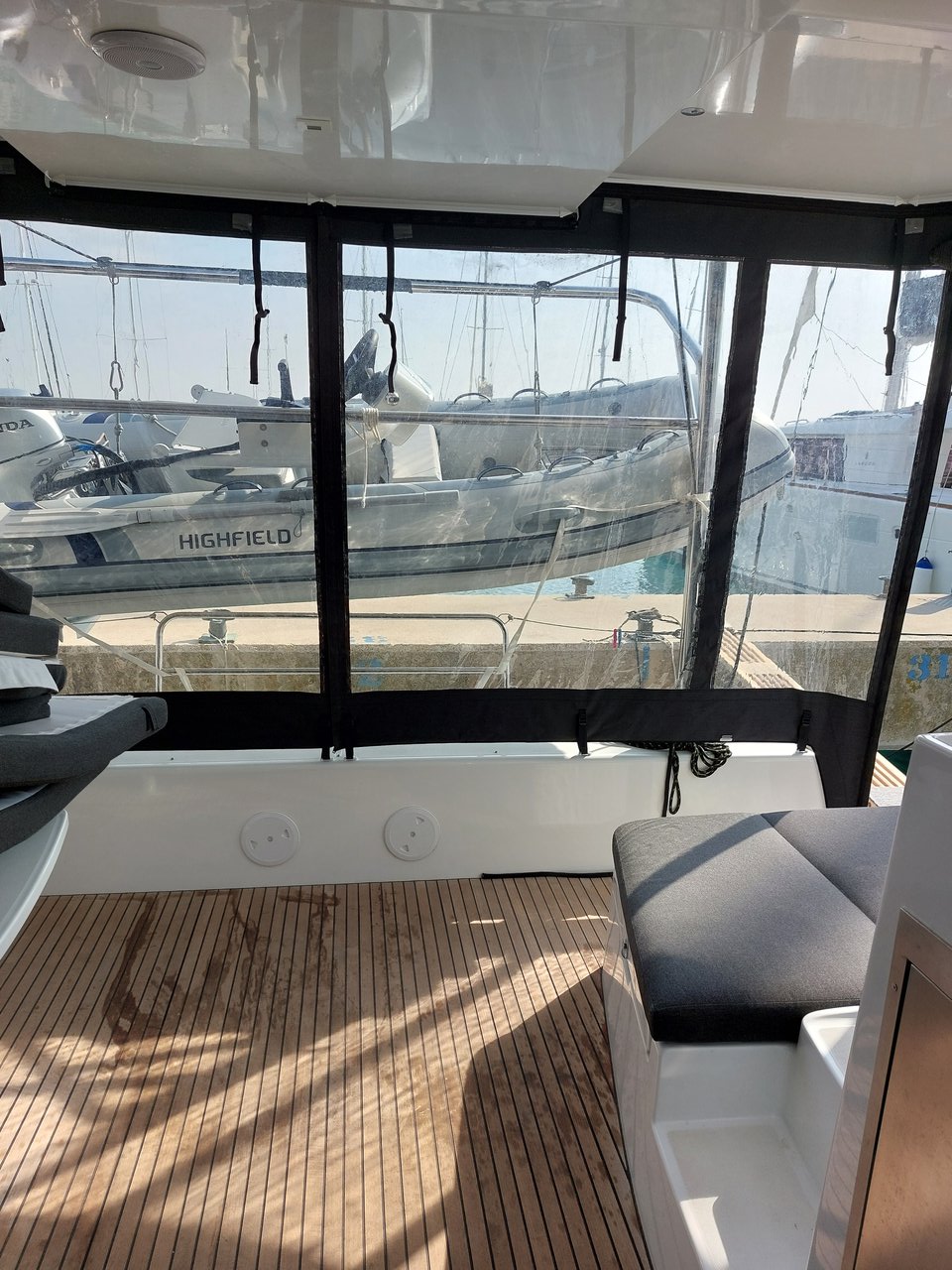 Lagoon 42 - 4 + 2 cab. — photo 13