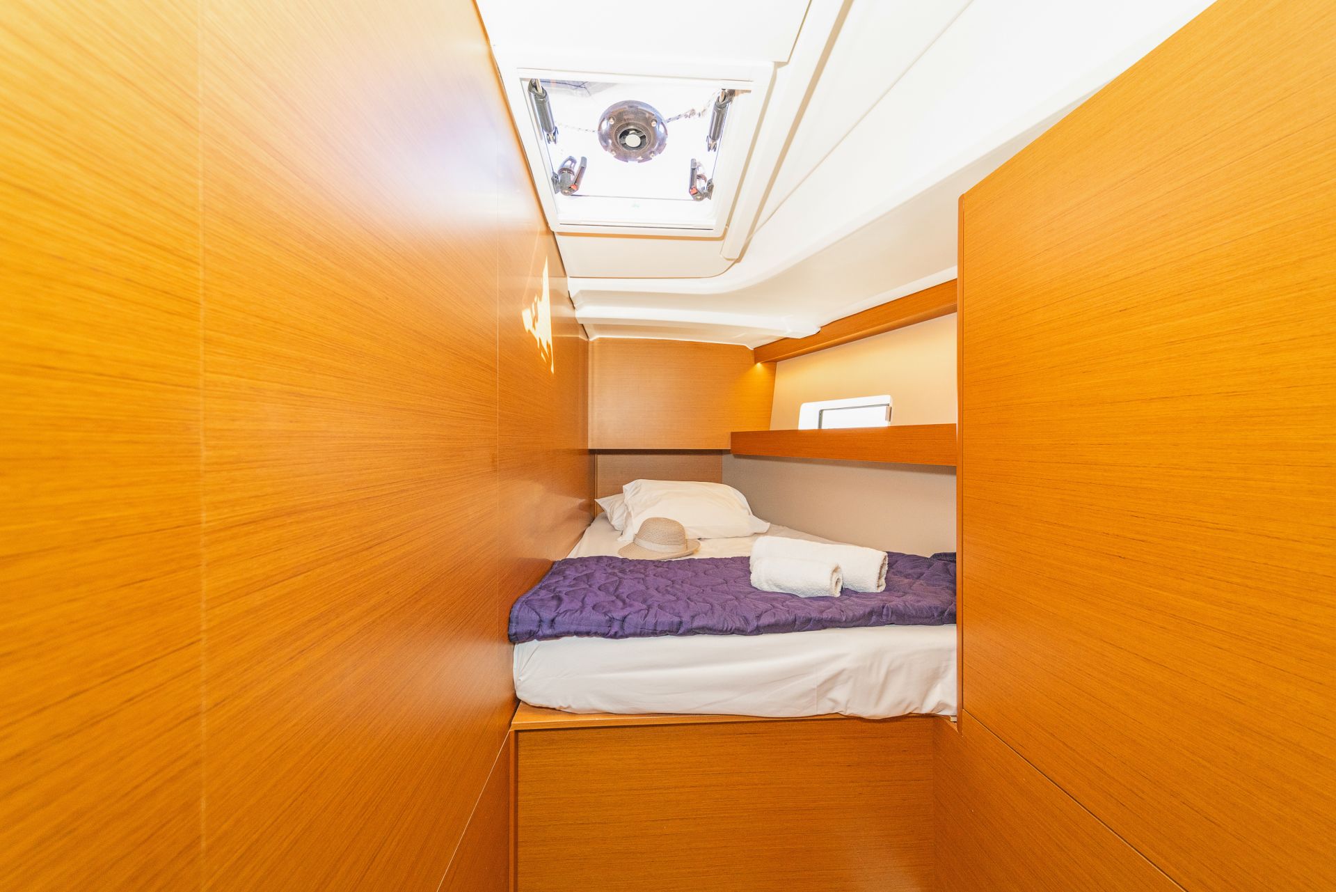 Sun Odyssey 490 - 4 + 1 cab. — photo 11
