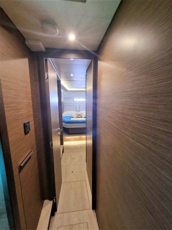 Lagoon 46 OW - 3 + 2 cab. — photo 14