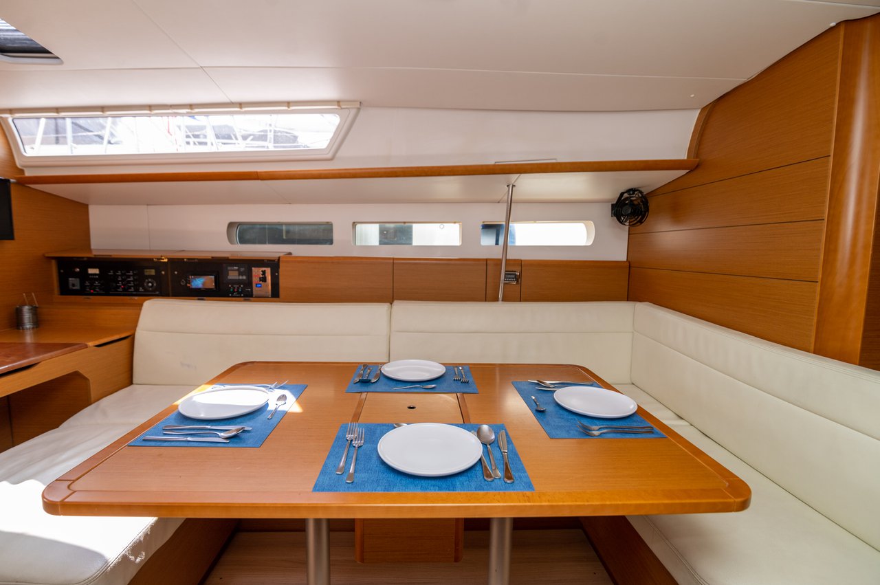 Sun Odyssey 509 - 5 + 1 cab. — photo 15
