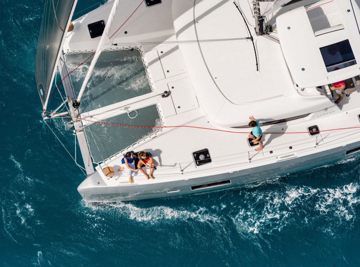 Lagoon 42 - 4 + 2 cab. — photo 10