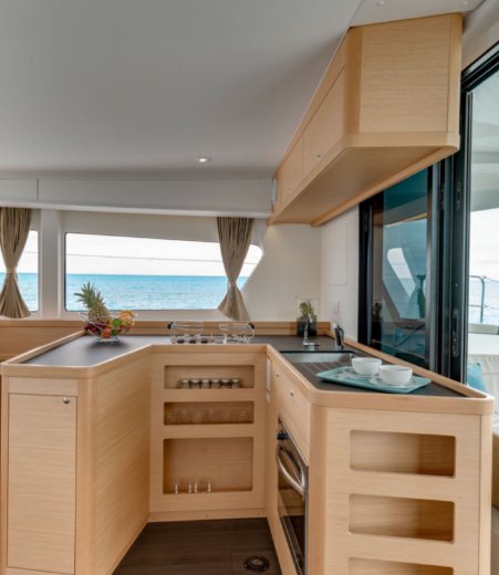 Lagoon 42 - 4 + 2 cab. — photo 14