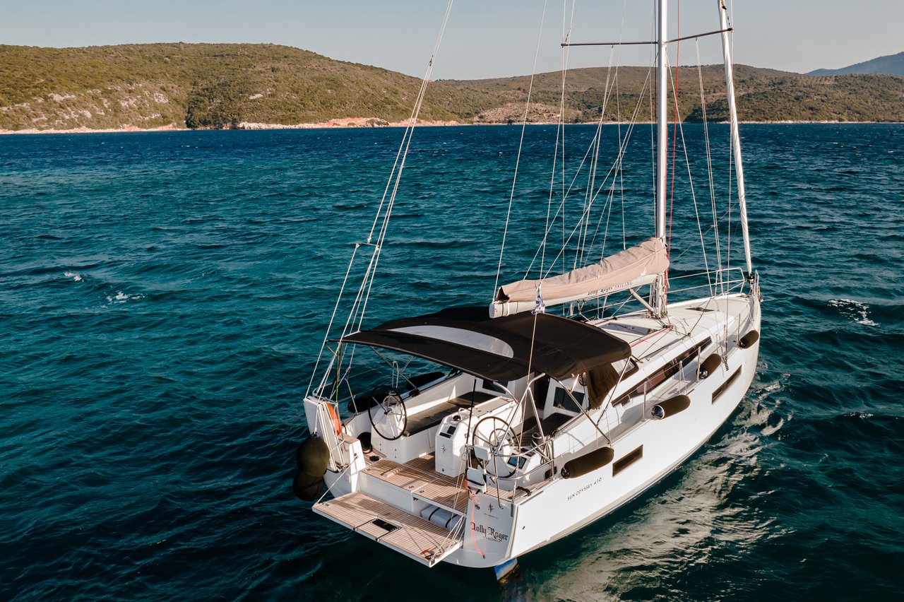 Sun Odyssey 410 - 3 cab. — photo 3